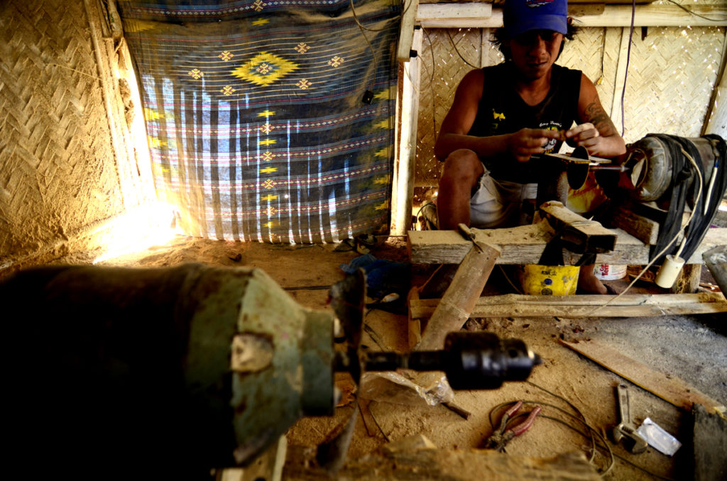 Kerajinan Balung Tutul3