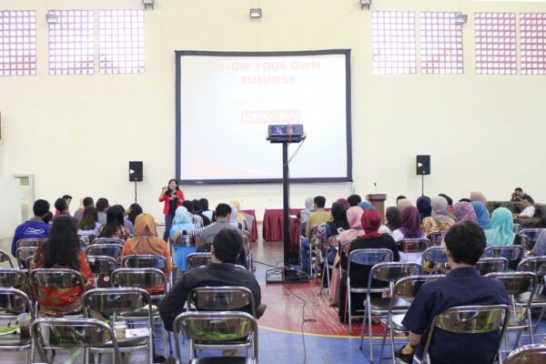 Workshop Dari PT.PNM Untuk UKMK Jember Yang Lebih Tangguh