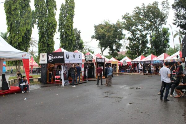 AYO SERBU PRODUK LOKAL INDONESIA DI KAMPUNG JAKCLOTH JEMBER