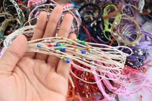 Gelang Tali Kulit Asal Kalisat Jember Tembus Pasar Eropa | Jamal Handycraft