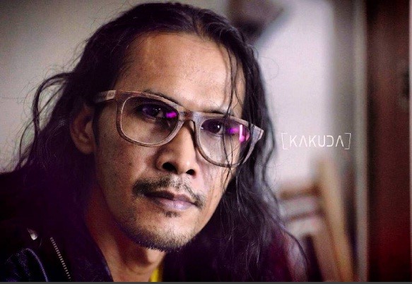 kacamata kayu KAKUDA