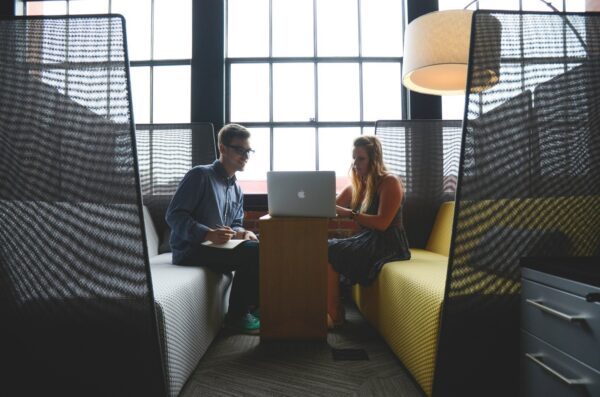 5 Cara Menjalankan Bisnis Di Usia Muda