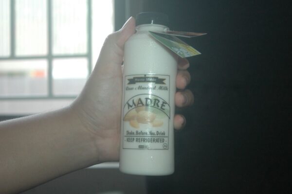 Susu Almond MADRE