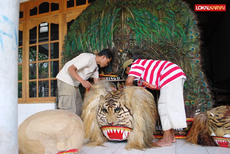 Pembarong Magis Atau Logis